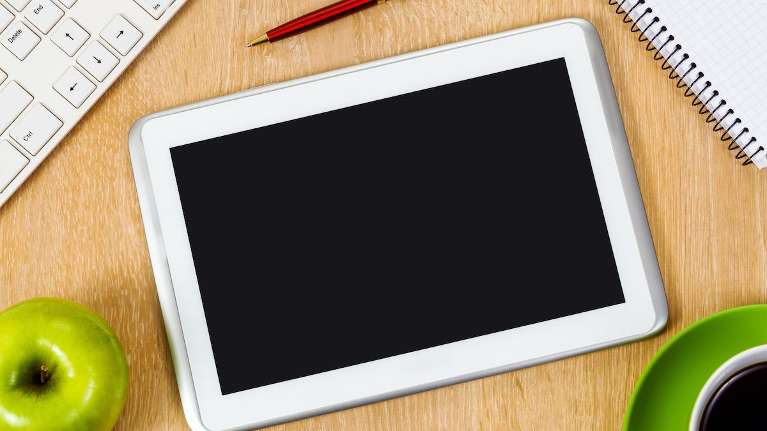 close up of an ipad | dentist kalaheo hi